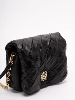 Loewe Borsa Puffer Trapuntata 'Goya' 9 Loewe Borsa Puffer Trapuntata 'Goya' -Negozio Di Abbigliamento Femminile 0185d592 8723 4858 a3df 1131fb6a6fba