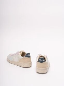 Veja Sneaker In Pelle 'V-10' 9 Veja Sneaker In Pelle 'V-10' -Negozio Di Abbigliamento Femminile 02a24dcb e31f 47cc 8474 6be4978a2d7c