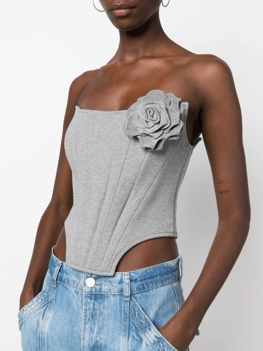 Top Bustier Con Dettaglio Fiore 3D 7 Top Bustier Con Dettaglio Fiore 3D - immagine 5