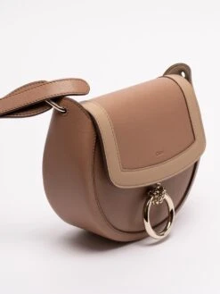 Chloé Borsa A Spalla "Arlene" 9 Chloé Borsa A Spalla "Arlene" -Negozio Di Abbigliamento Femminile 11a66106 7e89 442b 8d8a 3a8b63d2bf91