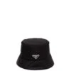 Prada Cappello 'Re-Nylon' 1 Prada Cappello 'Re-Nylon' -Negozio Di Abbigliamento Femminile 15c2c7b3 d9b2 494b 9fbb e54af982179d