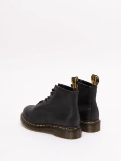Dr. Martens Stivali `101' 10 Dr. Martens Stivali `101' -Negozio Di Abbigliamento Femminile 1683e990 b5a9 4f48 9f35 b253f4210131