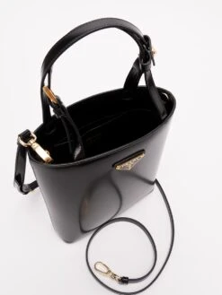 Prada Borsa In Pelle Spazzolata -Negozio Di Abbigliamento Femminile 22ef0a2e 87e2 4c67 921c 80b6dcd69eda