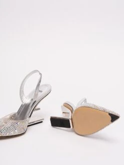 FENDI Slingback "First" Con Strass -Negozio Di Abbigliamento Femminile 2462bb62 ea24 42c3 aaeb 6fa57b77ed15