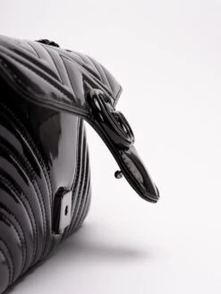 Gucci Borsa A Spalla "GG Marmont 2" 12 Gucci Borsa A Spalla "GG Marmont 2" -Negozio Di Abbigliamento Femminile 279a8bf1 e298 4c07 baba 91ce4be42696