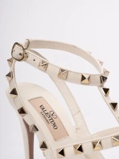 Valentino Garavani Décolleté Con Cinturino Alla Caviglia "Rockstud" -Negozio Di Abbigliamento Femminile 27f1b288 72e5 4519 af17 8993f8745349