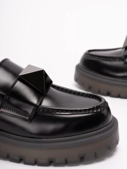 Valentino Garavani Mocassino In Pelle 'One Stud' 11 Valentino Garavani Mocassino In Pelle 'One Stud' -Negozio Di Abbigliamento Femminile 2c599392 d1a0 4c3d abc9 2a7e05d9f87b