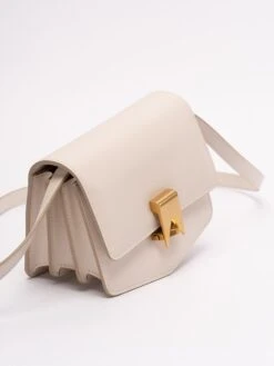 ALAIA `Le Papa Small` Shoulder Bag 9 ALAIA `Le Papa Small` Shoulder Bag -Negozio Di Abbigliamento Femminile 30d2065a f084 46a3 b3ad 05afd97cbebe