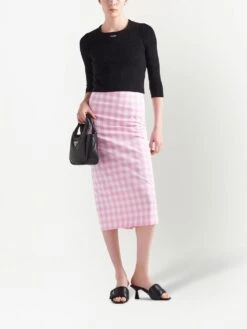 Prada Maglione In Cotone Con Ricamo Logo 8 Prada Maglione In Cotone Con Ricamo Logo -Negozio Di Abbigliamento Femminile 310b8506 8f5f 4cba 9b8d 734c555d41d3