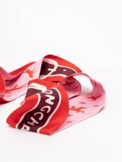 Negozio Di Abbigliamento Femminile -Negozio Di Abbigliamento Femminile 33feb7ce f41d 4b6e bc0d 0eaf8007985d