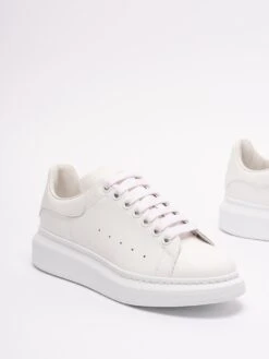 Alexander McQueen Sneakers `Oversized' 11 Alexander McQueen Sneakers `Oversized' -Negozio Di Abbigliamento Femminile 351e9c65 e975 4636 9245 5d8413b75e15