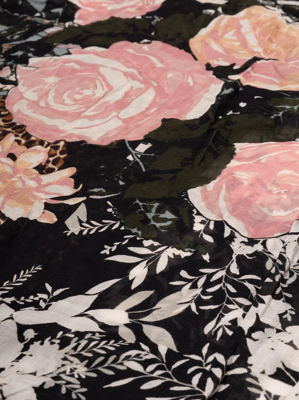 Blugirl Foulard 'Passion Calling' 5 Blugirl Foulard 'Passion Calling' - immagine 3