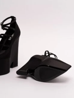 Versace Décolleté 'Tempest' -Negozio Di Abbigliamento Femminile 504ecc5e 15a9 4b8c 9ae5 edb22d644018