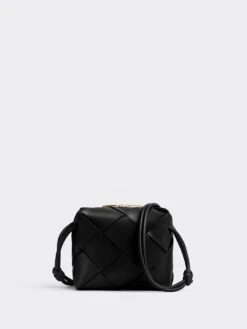 Bottega Veneta Mini `Cassette Camera Bag` -Negozio Di Abbigliamento Femminile 58fe1940 7ea0 4bc9 9fef 5a3be31a15b0