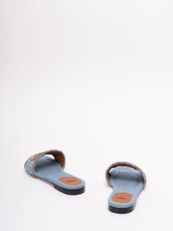 FENDI Slide In Denim Con Logo E Righe 9 FENDI Slide In Denim Con Logo E Righe -Negozio Di Abbigliamento Femminile 5bee7f70 23d0 4342 b93f 8a27d61b120e