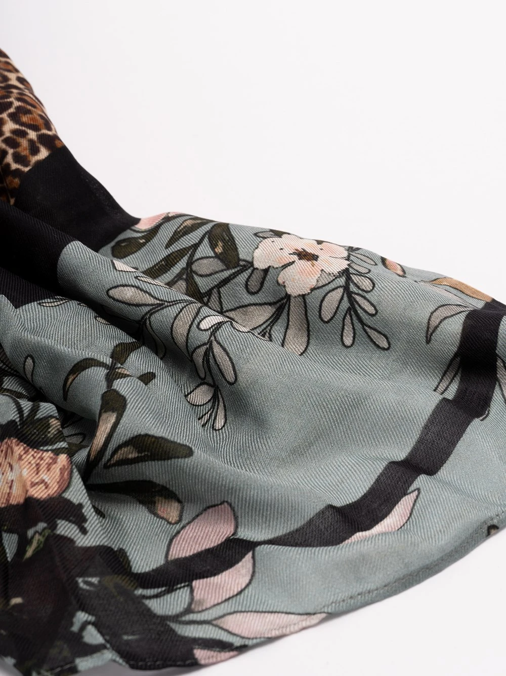 Blugirl Foulard 'Passion Calling' 4 Blugirl Foulard 'Passion Calling' - immagine 2