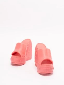 FENDI Slide Nappa Platform -Negozio Di Abbigliamento Femminile 6c815b2d 5395 44b4 8ebf 832840057c96