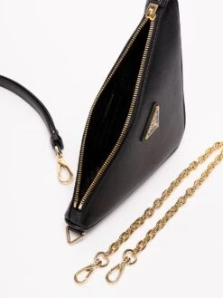 Prada Borsa A Spalla In Pelle Saffiano -Negozio Di Abbigliamento Femminile 726f1a3c 2685 42af aa3b 76ca78e8660a