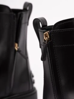 Tod's Stivali Da Combattimento -Negozio Di Abbigliamento Femminile 8407227c b5bc 4a6f bae0 f824a1766ee8