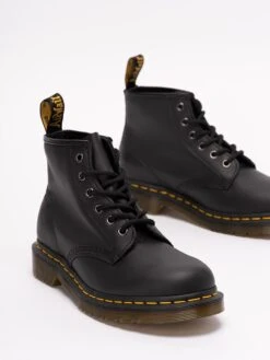 Dr. Martens Stivali `101' 12 Dr. Martens Stivali `101' -Negozio Di Abbigliamento Femminile 8601d4d5 2b39 4126 bb0a 79bfec597a8a