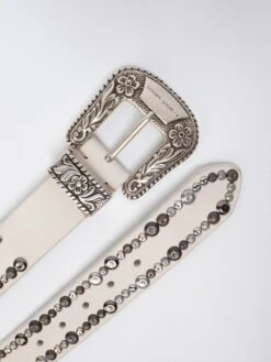 Golden Goose Cintura "Lace" In Pelle Lavata Con Borchie 7 Golden Goose Cintura "Lace" In Pelle Lavata Con Borchie -Negozio Di Abbigliamento Femminile 88b02335 5d5e 4786 9a5b e57b2a363464