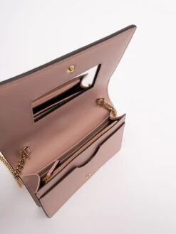 Gucci Portafoglio Matelassè 'Lion GG' 11 Gucci Portafoglio Matelassè 'Lion GG' -Negozio Di Abbigliamento Femminile 8a446464 b66b 423d a0cf c1277ab9c792