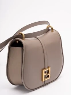 Borsa A Spalla Media In Pelle 'Fendi C Mon' -Negozio Di Abbigliamento Femminile 93259291 95e9 4804 8a47 f2cb3c9b0797
