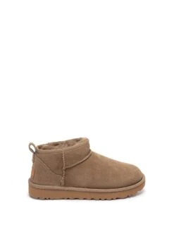 Ugg Stivali 'Classic Ultra Mini'