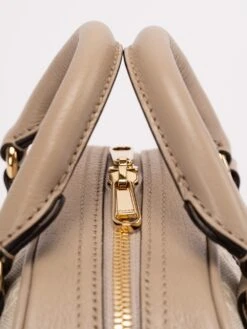 Gucci Borsa A Mano 'Ophidia GG' -Negozio Di Abbigliamento Femminile 9596cb78 45c6 4857 836f 6ed7c00b5b24