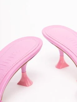 Mules Con Tacco 'Nala' -Negozio Di Abbigliamento Femminile 95f0c19d 9c87 44ae 9a1e 582ce4f4ac0b