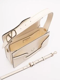 Valentino Garavani Borsa A Spalla 'Bermuda' -Negozio Di Abbigliamento Femminile 9bfec9cc f2a3 4726 bebe a6f15609e56e