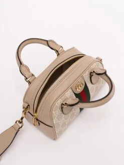 Gucci Borsa A Mano 'Ophidia GG' -Negozio Di Abbigliamento Femminile a06b9c3d 1e02 4a13 8f4f fb68f849a68c