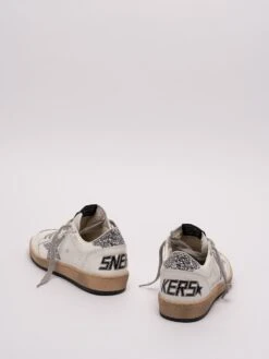Golden Goose Sneaker "Ball Star" 10 Golden Goose Sneaker "Ball Star" -Negozio Di Abbigliamento Femminile a6b48edf b150 4efb 8b9d 0622f609c39d