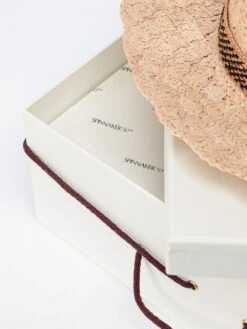 Cappello Raffia Crochet 'Borsalino X Spinnaker' 8 Cappello Raffia Crochet 'Borsalino X Spinnaker' -Negozio Di Abbigliamento Femminile acffe253 a4ab 477d aeaa d8894161fb5b