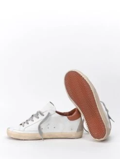Golden Goose SUPERSTAR SNEAKER -Negozio Di Abbigliamento Femminile ad0fde15 2e62 4e1e 9066 d514b54756e1