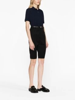 Prada T-shirt Collo Alto -Negozio Di Abbigliamento Femminile af08344f 0e37 4f73 bfc3 f667a6d870c3