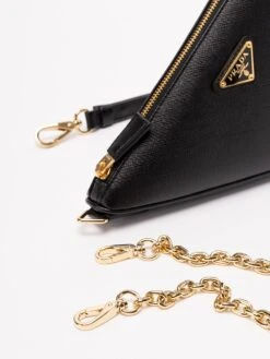 Prada Borsa A Spalla In Pelle Saffiano -Negozio Di Abbigliamento Femminile b5400404 1a67 4410 ac67 5f802079cf17