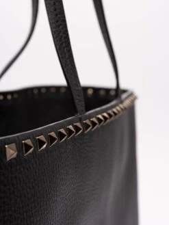 Valentino Garavani Borsa Tote In Pelle "Rockstud" -Negozio Di Abbigliamento Femminile bebb82cf 1610 4ccc aeec ce4402d77590