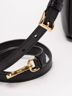 Medium `Prada Galleria` Saffiano Leather Handbag 11 Medium `Prada Galleria` Saffiano Leather Handbag -Negozio Di Abbigliamento Femminile cca32bf1 30d0 4270 a94c d63249f0c271