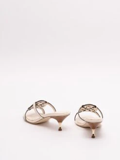 Tory Burch Sandali Con Tacco Basso 'Geo Bombe Miller' 9 Tory Burch Sandali Con Tacco Basso 'Geo Bombe Miller' -Negozio Di Abbigliamento Femminile d9fbf4fd cd47 4bac b848 56dd7bb0a4f5