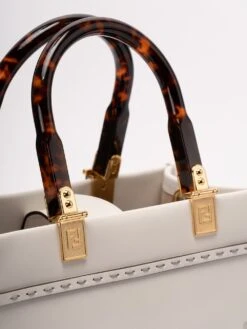 Borsa Shopper In Pelle 'Fendi Sunshine Small' -Negozio Di Abbigliamento Femminile e3213a19 d303 4863 aa66 01613180885a