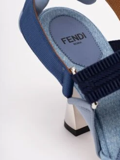 FENDI Slingback Denim 'Colibrì' -Negozio Di Abbigliamento Femminile e402a814 632b 4ea5 86bc d6f26e63505c