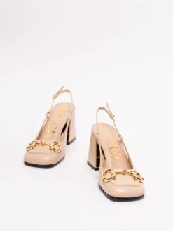 Gucci Sandalo Mid-heel Slingback Con Morsetto -Negozio Di Abbigliamento Femminile e5e4bef6 2bc5 4931 9b99 eab864d2f5f7