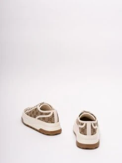 Gucci Sneaker In Tessuto 'GG' -Negozio Di Abbigliamento Femminile f4ccae4d 935e 4dfc a35a ce66e7f73abb