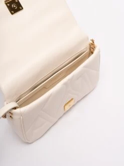 Alexander McQueen Tracolla Piccola In Pelle 'The Seal' 11 Alexander McQueen Tracolla Piccola In Pelle 'The Seal' -Negozio Di Abbigliamento Femminile fbd93a13 7fbf 4f99 b685 f3e574e99b19