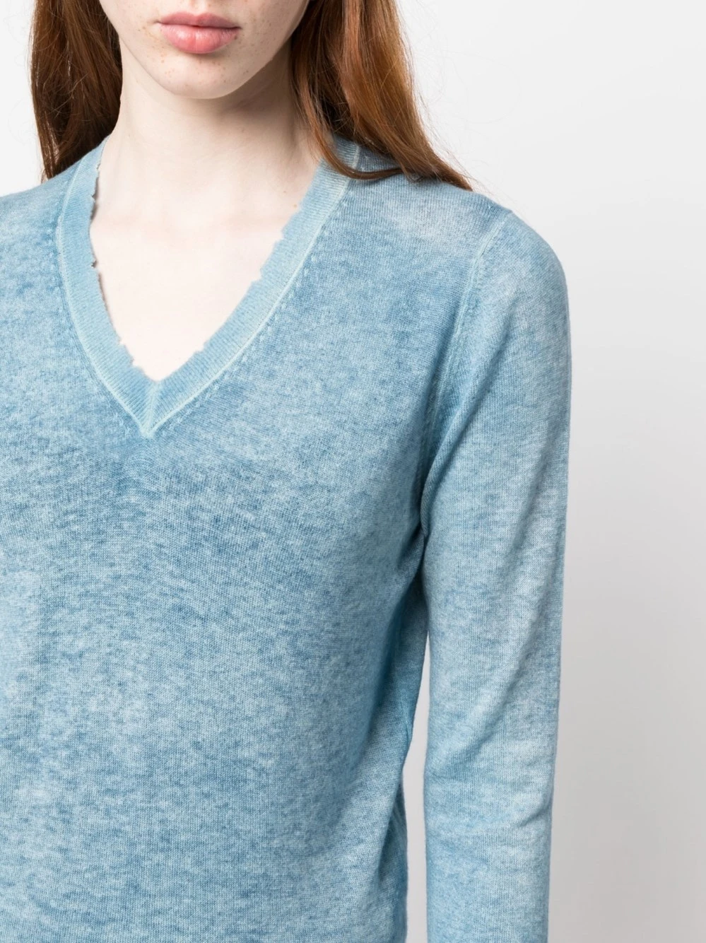 Maglione Con Scollo A V In Lana Cashmere Ultraleggera Dipinta A Mano 7 Maglione Con Scollo A V In Lana Cashmere Ultraleggera Dipinta A Mano - immagine 5